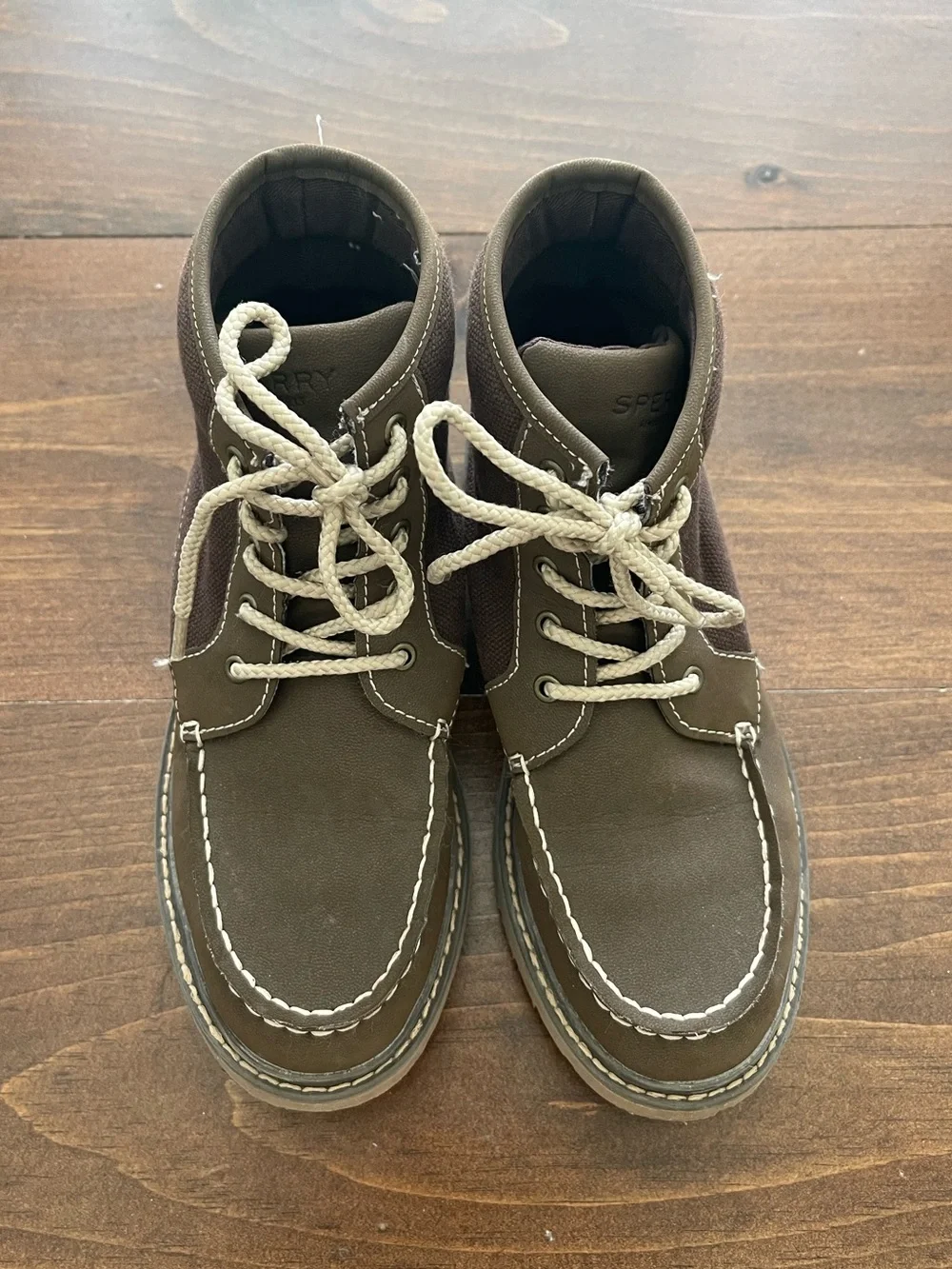 Boy’s Sperry Top-Sider Brown Leather Hi-Top Rudder Boots